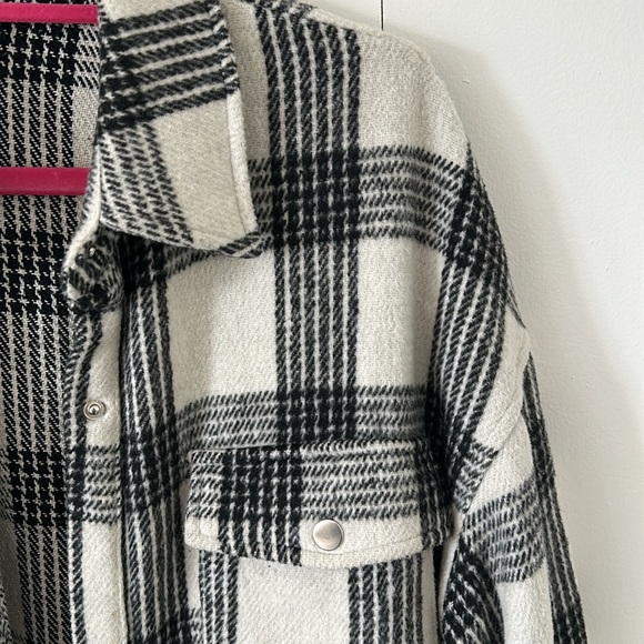 Flannel Jacket - Picture 2 of 5